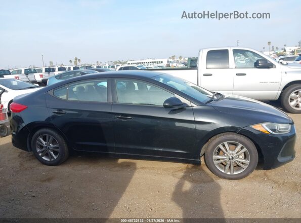 5NPD84LF4HH138592 2017 HYUNDAI ELANTRA Black Вид задньої частини салону