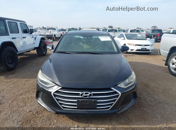 5NPD84LF4HH138592 2017 HYUNDAI ELANTRA Black Вид щитка приладів