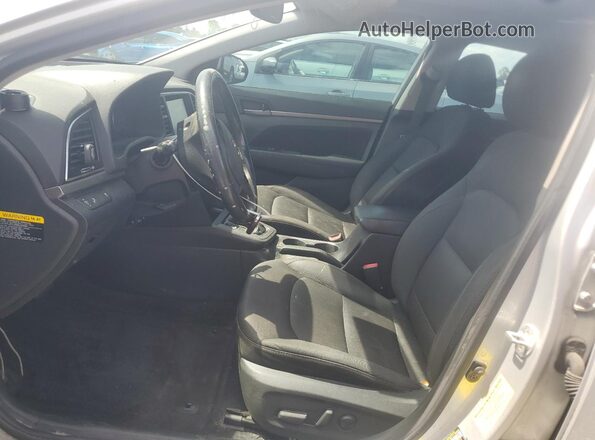 5NPD84LF4HH196394 2017 HYUNDAI ELANTRA Silver Widok wnętrza z przodu