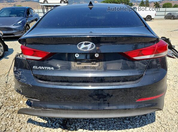 5NPD84LF4JH219890 2018 HYUNDAI ELANTRA Black Widok z tyłu