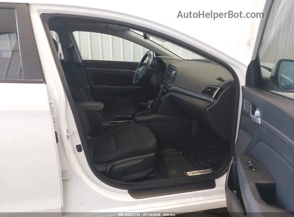5NPD84LF4JH314806 2018 HYUNDAI ELANTRA White წინა სალონის ხედი