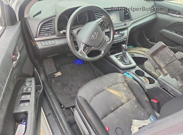 5NPD84LF4JH315941 2018 HYUNDAI ELANTRA White Dashboard view
