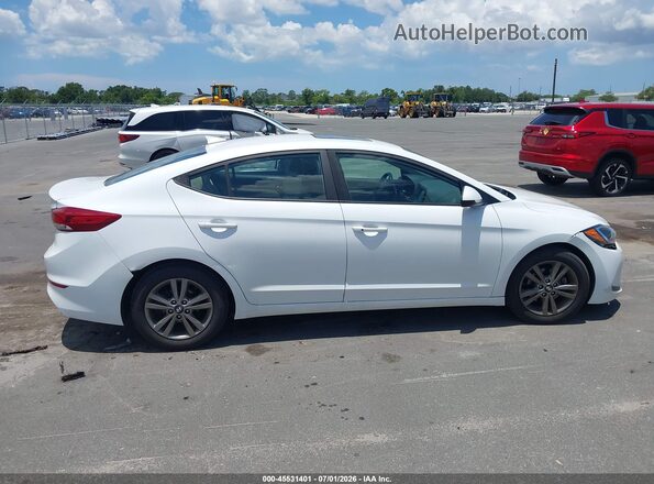 5NPD84LF4JH391336 2018 HYUNDAI ELANTRA Белый Вид задней части салона