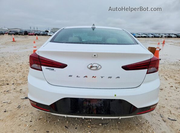 5NPD84LF4KH455036 2019 HYUNDAI ELANTRA White Widok z tyłu