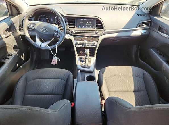 5NPD84LF4LH618124 2020 HYUNDAI ELANTRA Charcoal Widok deski rozdzielczej