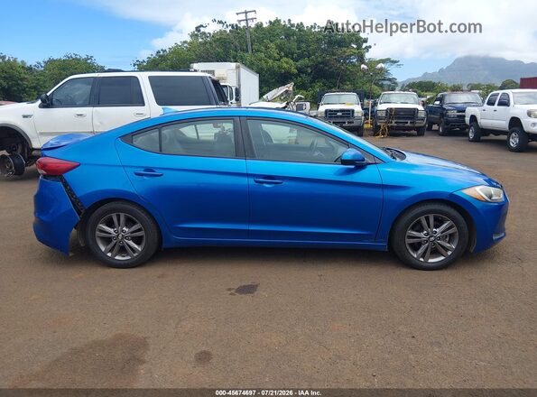 5NPD84LF5HH004383 2017 HYUNDAI ELANTRA Light Blue Вид задньої частини салону