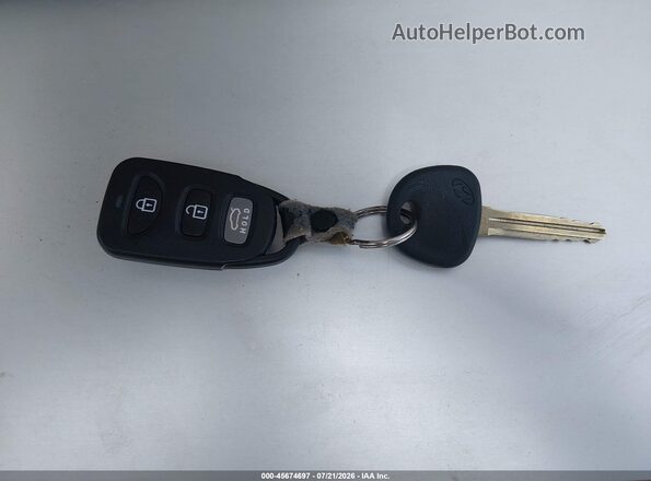 5NPD84LF5HH004383 2017 HYUNDAI ELANTRA Light Blue Вид панелі приладів