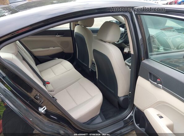 5NPD84LF5HH024388 2017 HYUNDAI ELANTRA Black Widok naklejki z numerem VIN