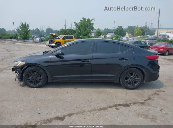 5NPD84LF5HH026612 2017 HYUNDAI ELANTRA Black Rear interior view