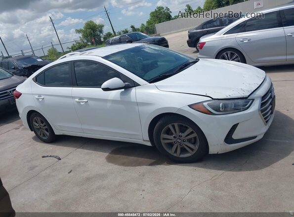 5NPD84LF5HH038355 2017 HYUNDAI ELANTRA White Вид задньої частини салону