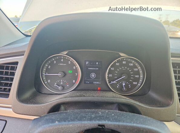 5NPD84LF5HH060792 2017 HYUNDAI ELANTRA Silver Instrument cluster view