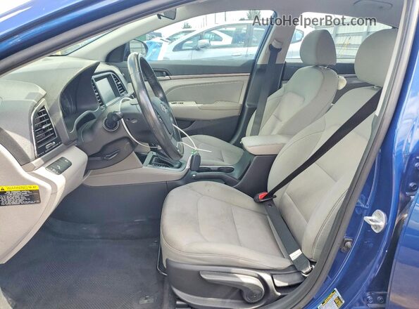 5NPD84LF5HH091119 2017 HYUNDAI ELANTRA Blue Вид салону спереду