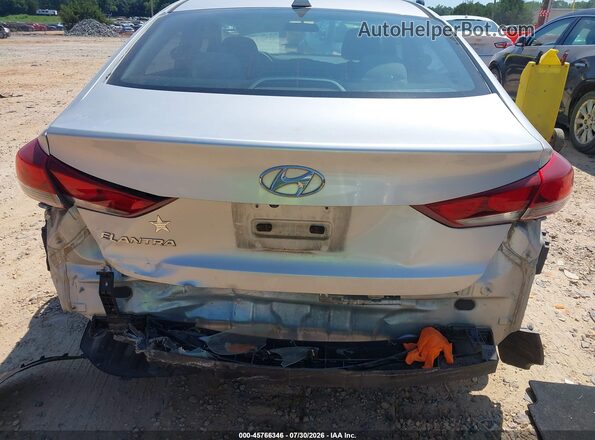 5NPD84LF5HH128766 2017 HYUNDAI ELANTRA Серебряный Вид спереди