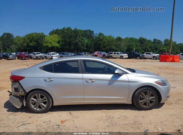 5NPD84LF5HH128766 2017 HYUNDAI ELANTRA Серебряный Вид задней части салона