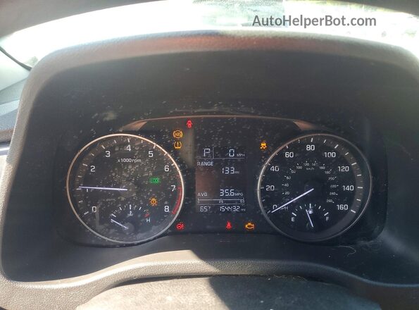 5NPD84LF5HH205006 2017 HYUNDAI ELANTRA White ხელსაწყოთა პანელის ხედი