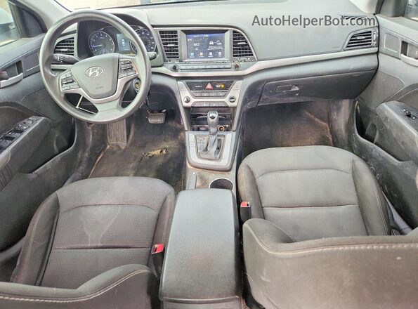 5NPD84LF5JH217372 2018 HYUNDAI ELANTRA White Widok deski rozdzielczej