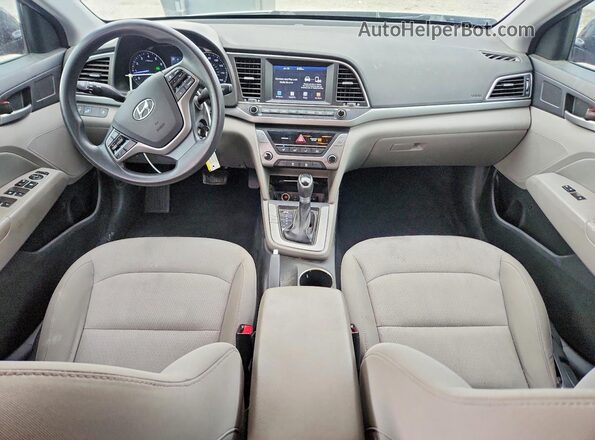 5NPD84LF5JH307122 2018 HYUNDAI ELANTRA Черный Вид панели приборов