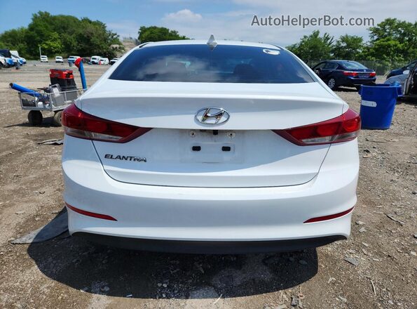 5NPD84LF5JH383794 2018 HYUNDAI ELANTRA Белый Вид сзади