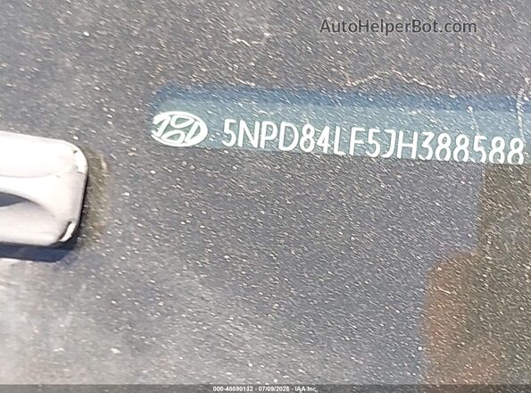 5NPD84LF5JH388588 2018 HYUNDAI ELANTRA White Engine compartment view