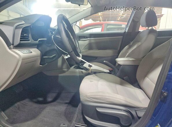 5NPD84LF5KH441422 2019 HYUNDAI ELANTRA Blue Սալոնի դիմացի տեսք