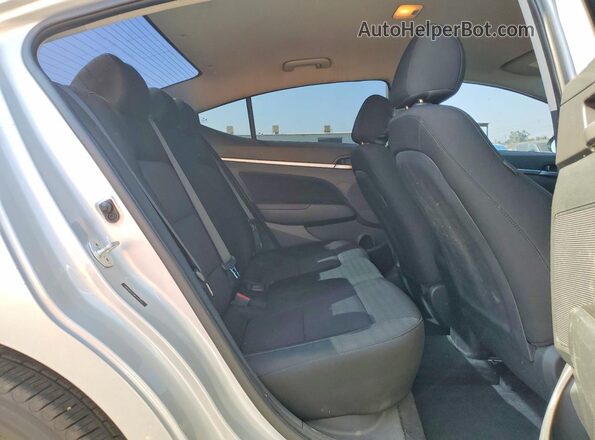 5NPD84LF5KH449519 2019 HYUNDAI ELANTRA Серебряный Вид задних сидений