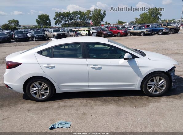 5NPD84LF5KH486084 2019 HYUNDAI ELANTRA White Вид задньої частини салону