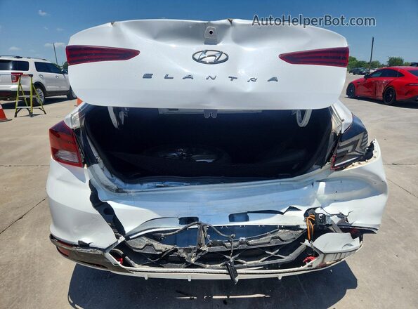 5NPD84LF5LH584095 2020 HYUNDAI ELANTRA White Widok z tyłu