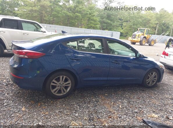 5NPD84LF6HH028059 2017 HYUNDAI ELANTRA Blue Вид задньої частини салону