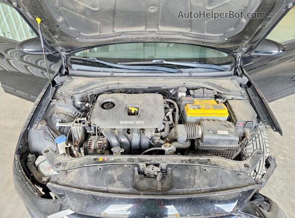 5NPD84LF6HH106792 2017 HYUNDAI ELANTRA Black Rear interior view