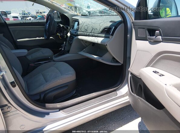 5NPD84LF6HH106923 2017 HYUNDAI ELANTRA Gray Front interior view
