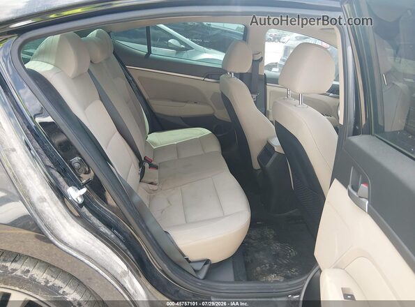 5NPD84LF6HH187373 2017 HYUNDAI ELANTRA Black VIN կոդի պիտակի տեսք