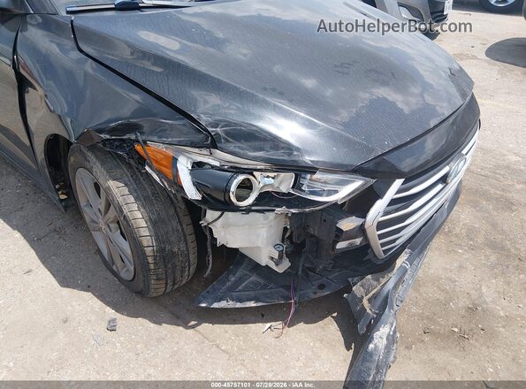 5NPD84LF6HH187373 2017 HYUNDAI ELANTRA Black Դիմացի տեսք