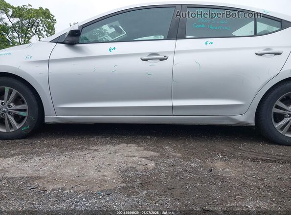 5NPD84LF6JH234746 2018 HYUNDAI ELANTRA Silver Front view