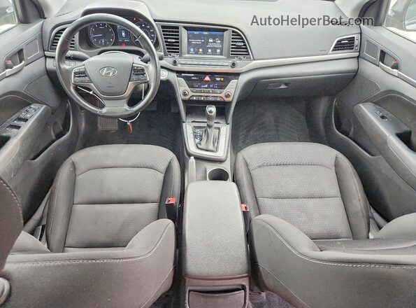 5NPD84LF6JH270873 2018 HYUNDAI ELANTRA Серый Вид панели приборов