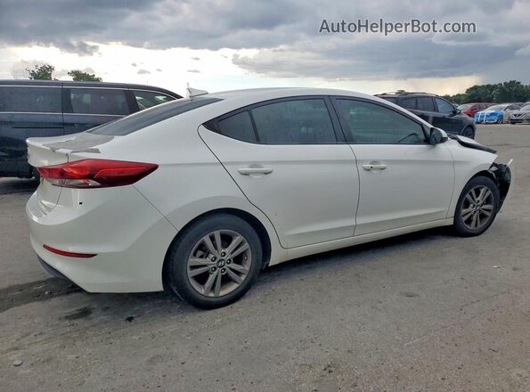 5NPD84LF6JH275121 2018 HYUNDAI ELANTRA White Trasero derecho
