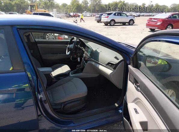 5NPD84LF6LH513679 2020 HYUNDAI ELANTRA Blue წინა სალონის ხედი