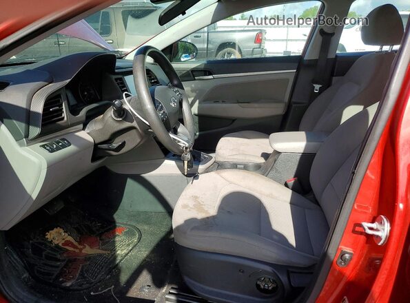5NPD84LF6LH524701 2020 HYUNDAI ELANTRA Red Вид салону спереду