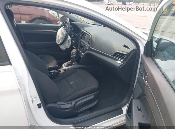5NPD84LF6LH545905 2020 HYUNDAI ELANTRA Белый Вид салона спереди