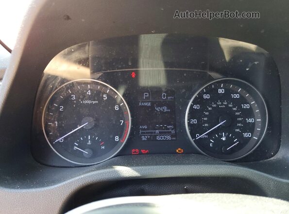 5NPD84LF7HH024893 2017 HYUNDAI ELANTRA Red ხელსაწყოთა პანელის ხედი