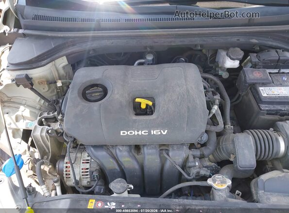 5NPD84LF7HH052953 2017 HYUNDAI ELANTRA Beige Widok komory silnika
