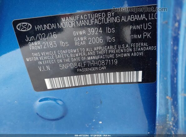 5NPD84LF7HH087119 2017 HYUNDAI ELANTRA Blue ძრავის განყოფილების ხედი