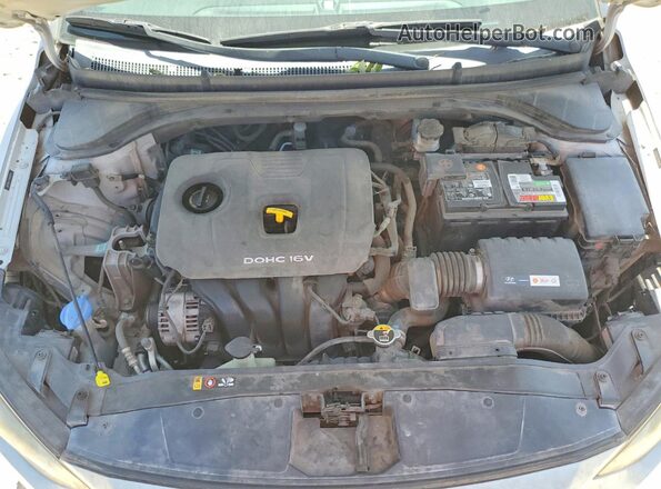 5NPD84LF7HH098749 2017 HYUNDAI ELANTRA Серебряный Вид задней части салона