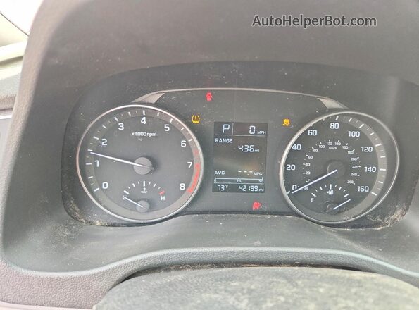 5NPD84LF7HH111032 2017 HYUNDAI ELANTRA Red Instrument cluster view