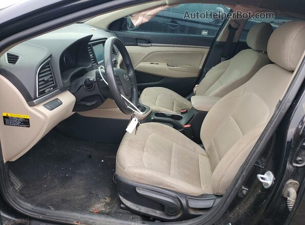 5NPD84LF7HH129563 2017 HYUNDAI ELANTRA Black Вид салону спереду