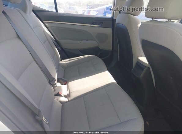 5NPD84LF7HH137534 2017 HYUNDAI ELANTRA Silver Widok naklejki z numerem VIN