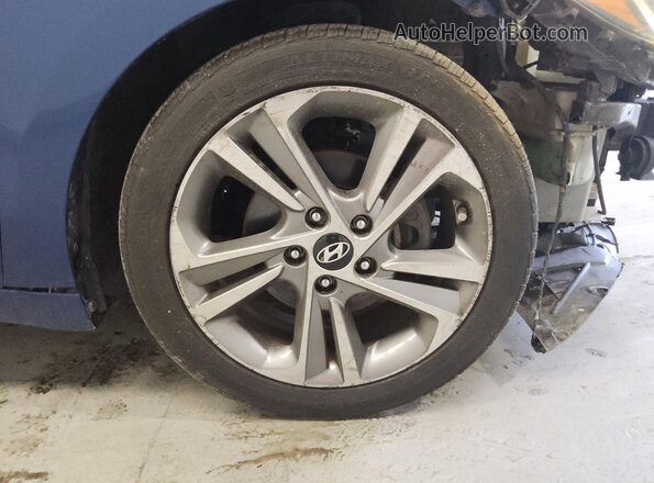 5NPD84LF7HH151160 2017 HYUNDAI ELANTRA Blue 
