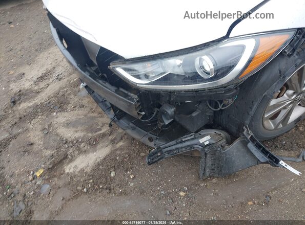 5NPD84LF7HH186524 2017 HYUNDAI ELANTRA White Вид спереду
