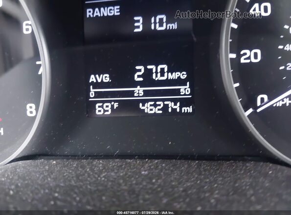 5NPD84LF7HH186524 2017 HYUNDAI ELANTRA White 