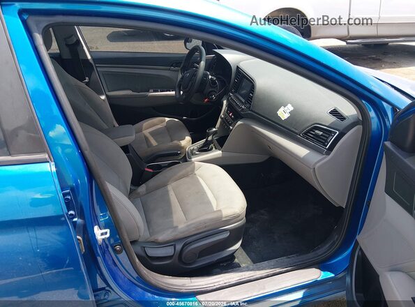 5NPD84LF7HH203614 2017 HYUNDAI ELANTRA Blue Front interior view