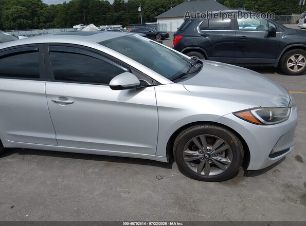 5NPD84LF7HH207372 2017 HYUNDAI ELANTRA Silver Vista del cuadro de instrumentos